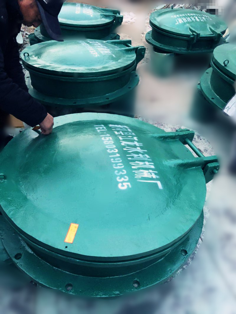 ��������T